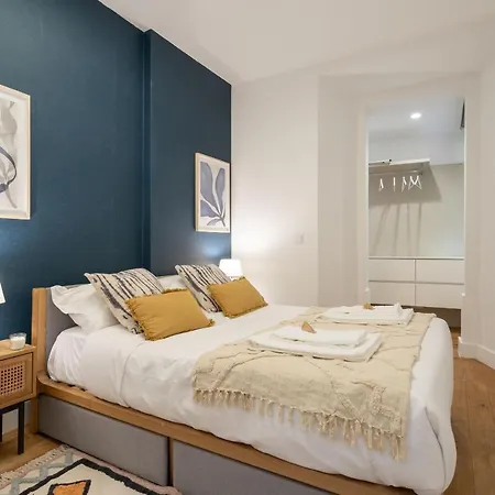 Chic & Elegant Lapa By Gt House