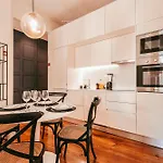 Chic & Elegant Lapa By Gt House 아파트 리스본